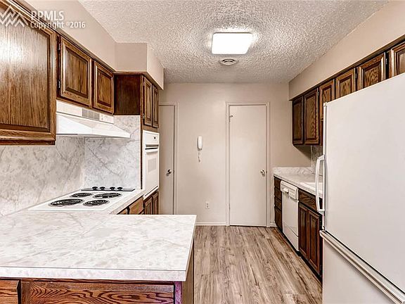 Kitchen with two pantries and new flooring