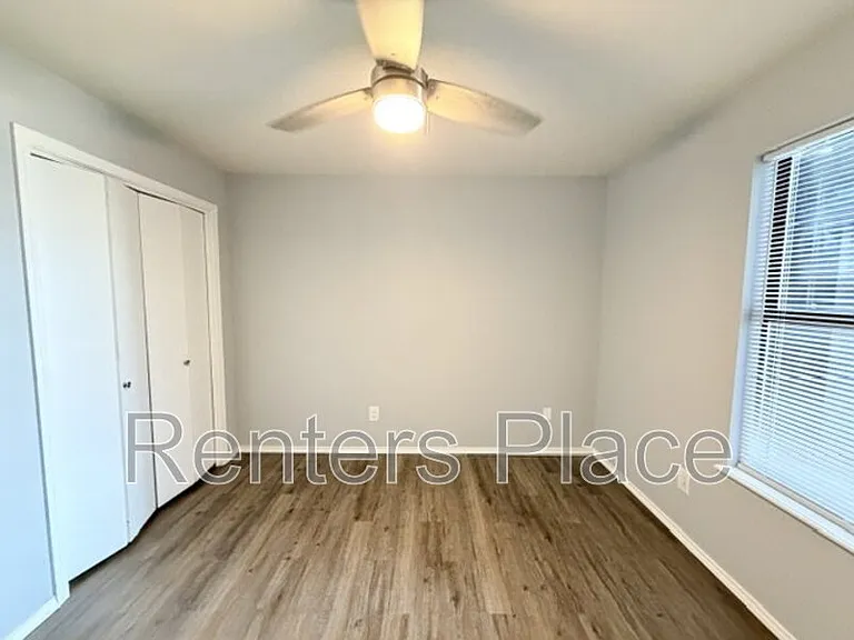 1207 S Quaker Ave #101 — Photo 7