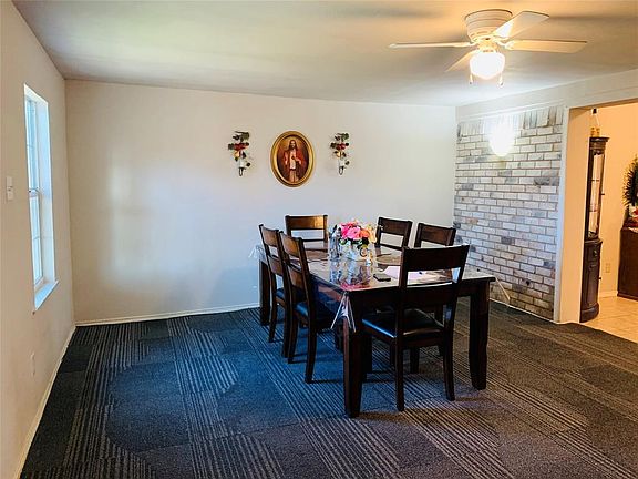 3rd image of 9645 Dale Glade Dr