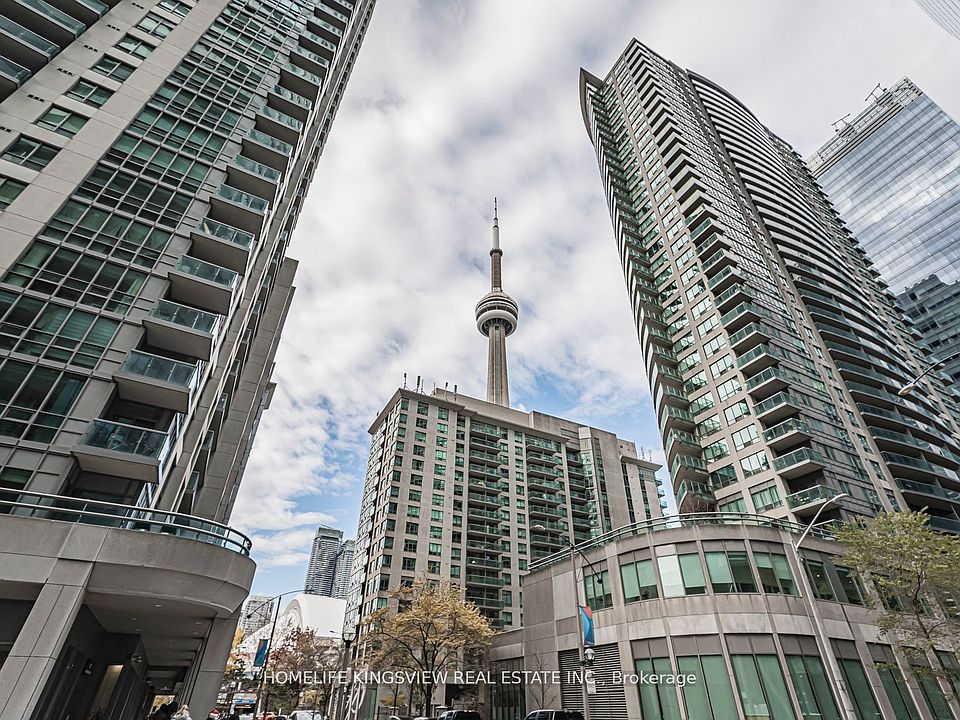 1st image of 12 York St #1001