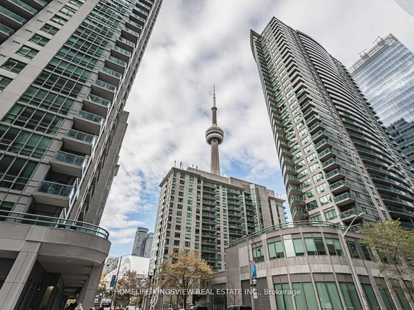 12 York St #1001, Toronto, ON M5J 0A9