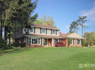 3030 Tall Pine Ln, Shelby Township, MI