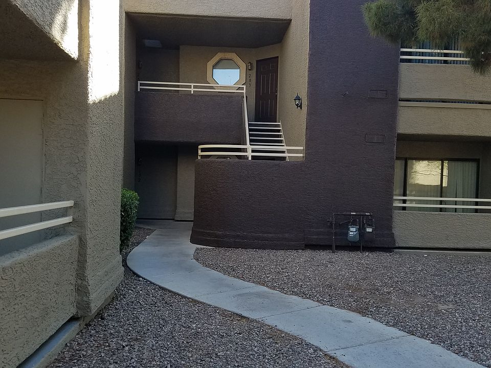 1st image of 5064 S Rainbow Blvd Unit 203