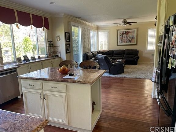 5th image of 23813 Lanesboro Pl