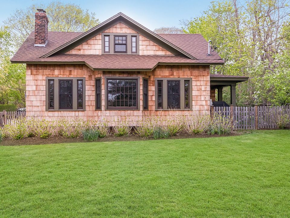 1st image of 27 Woodlawn Ave