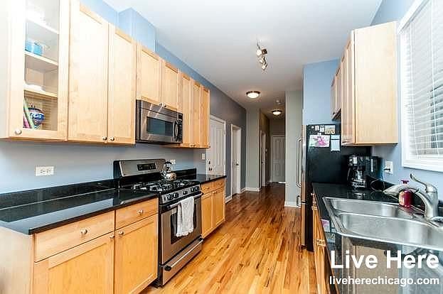 1st image of 2633 W Belmont Ave