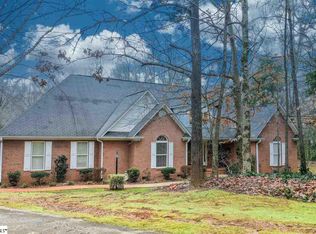 413 N Silver Ridge Dr, Greer, SC 29651