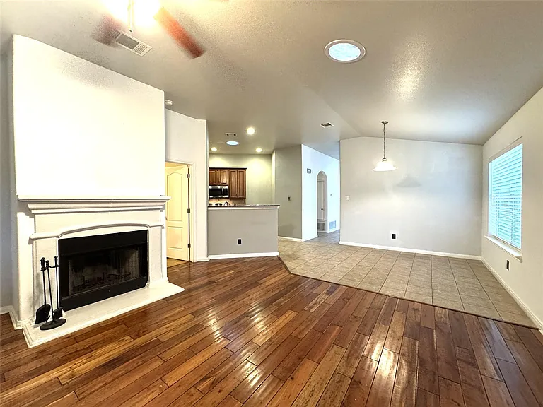 807 Centerbrook Pl — Photo 12