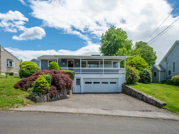 5 Lilac Ln, Brookfield, CT 06804