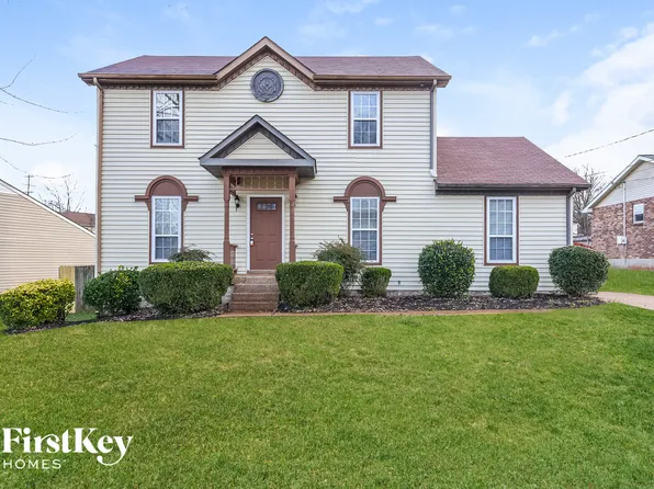 1013 Carriage Way Ct, Hermitage, TN 37076
