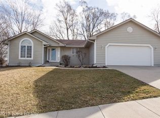 700 N Kenwood Blvd, Indianola, IA 50125