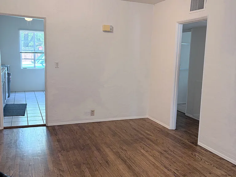 1626 N Sawtelle Ave — Photo 7