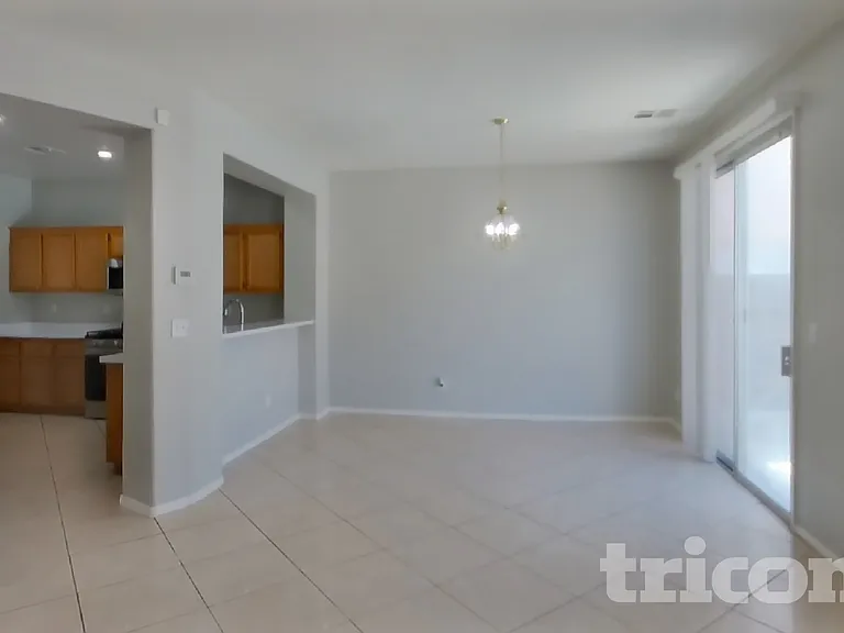 5890 Autumn Harvest Ave — Photo 4