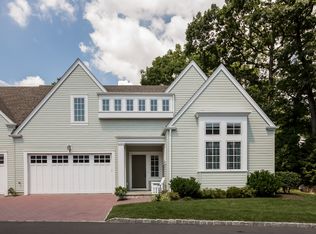 4 Kensett Ln, Darien, CT 06820
