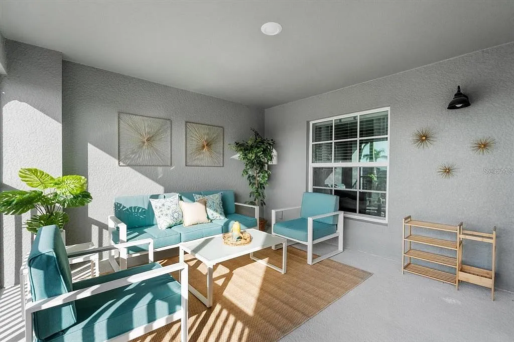2 bed, 2.0 bath, 1333 sqft, $2,500 — Photo 2