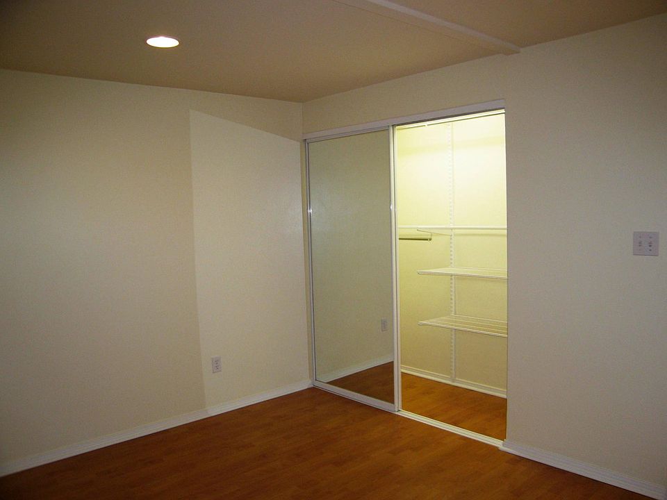 1st image of 173 N Allen Ave #3