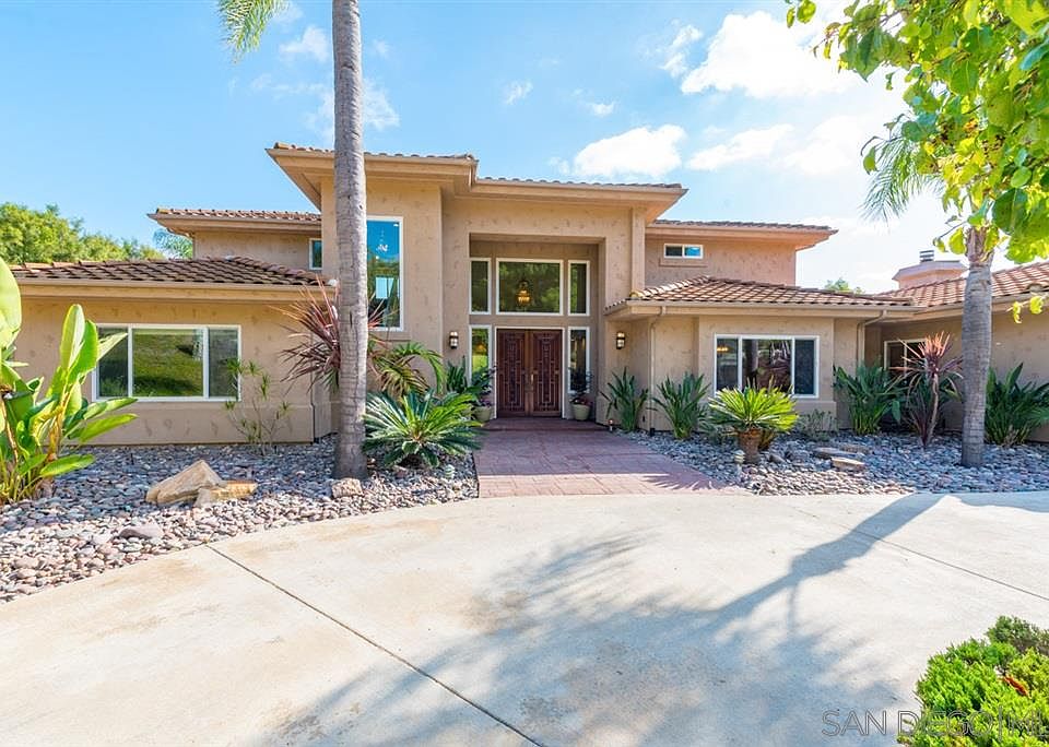 1st image of 13367 Mira Loma Ct