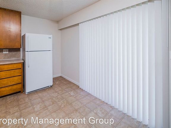 2nd image of 4823 100th St NE APT 2