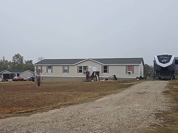 2nd image of 5712 Kentucky St