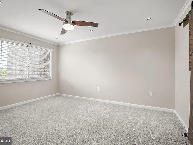 1604 Renate Dr #303 — Photo 14