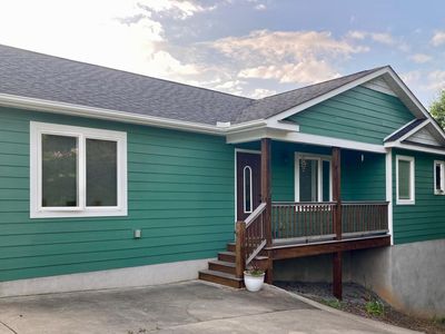 18 Benzington Way, Leicester, NC, 28748