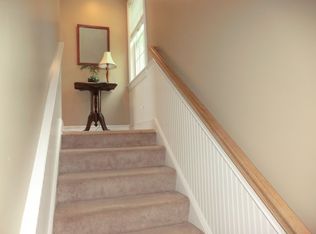 4 Lycett Ct, Norwalk, CT 06850