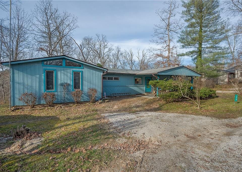 1st image of 394 Dogwood Ln