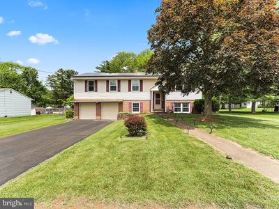 201 Hunter Ln, North Wales, PA, 19454