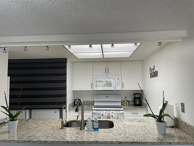 1453 White Pine Dr — Photo 6