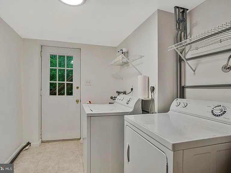 607 Ridge Dr — Photo 22