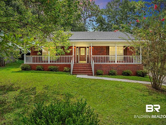 2nd image of 255 Maple Cir