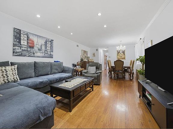 5th image of 50 Bergen Beach Pl