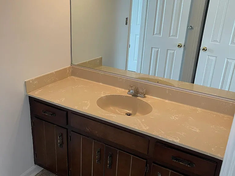 154 Kenilworth Dr — Photo 12