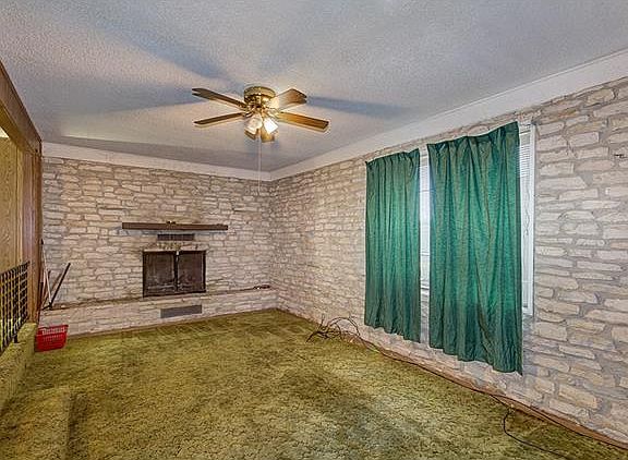 5th image of 202 Laurel Dr