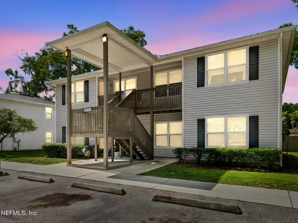 702 Meadowbrook Dr #2, Orange Park, FL 32073