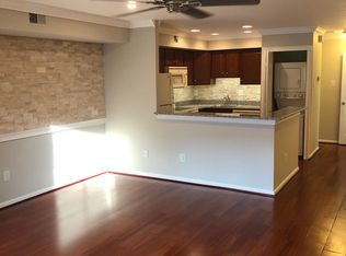 27 Hastings Dr, Blue Bell, PA 19422