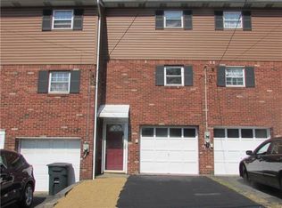 1150 Park Ave, East Mc Keesport, PA 15035