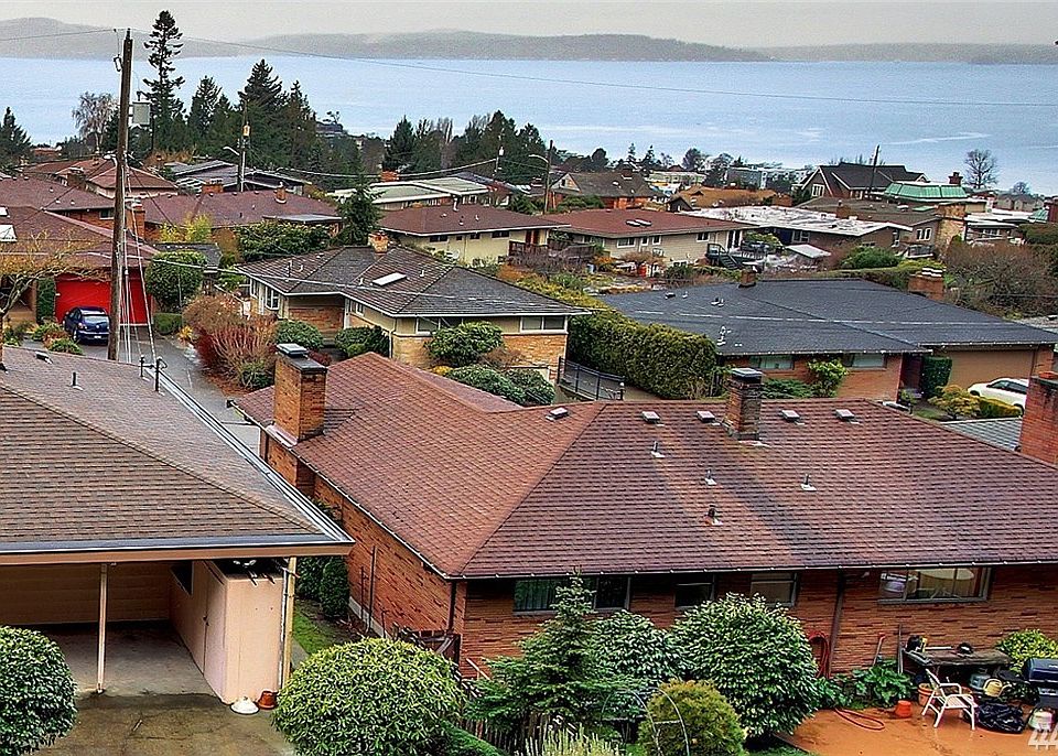 2nd image of 3330 56th Ave SW