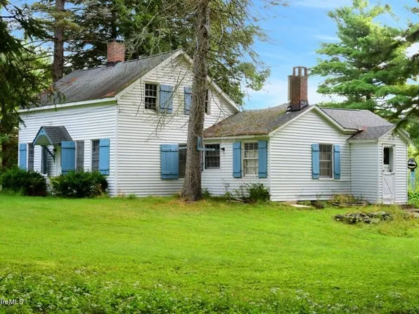 728 East St, Mount Washington, MA 01258