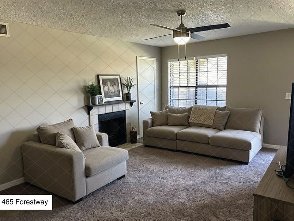 1st image of 345 Lakepointe Dr Unit 204
