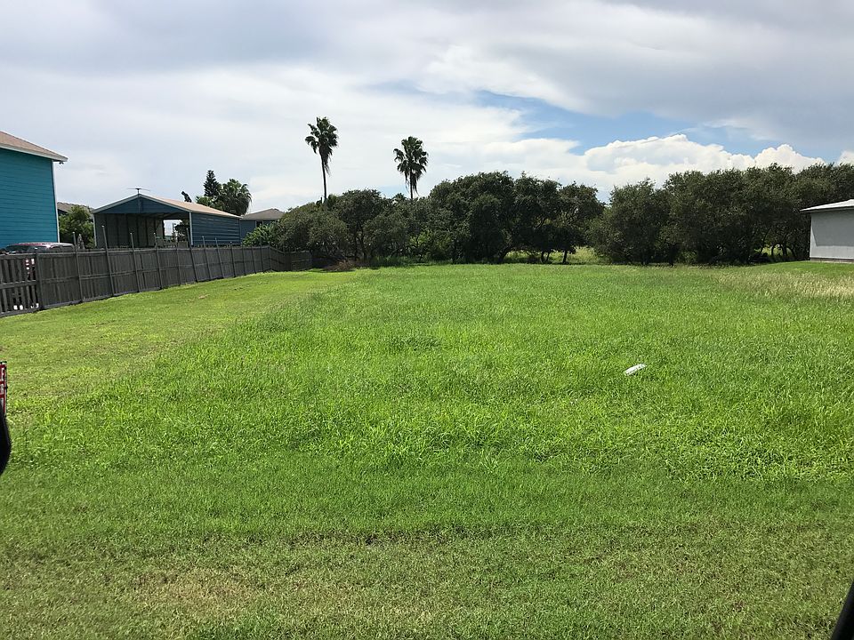 1st image of 213 Mediterranean Dr
