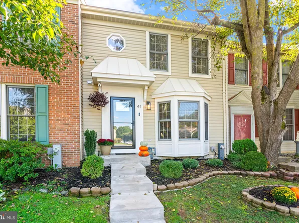41 Cedarcone Ct, Baltimore, MD 21236