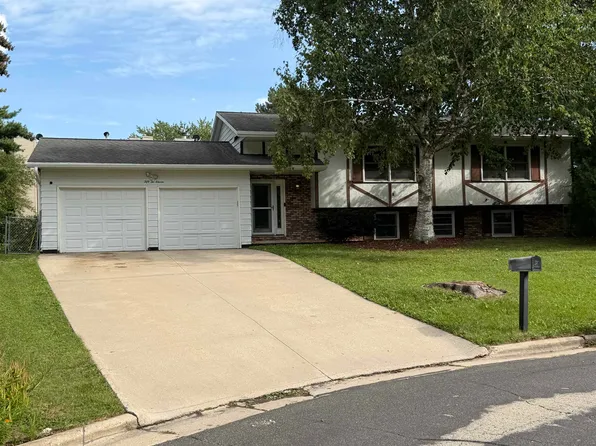 5211 Big Bow Ct, Fitchburg, WI 53711