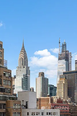 Sold by (Legacy) Elegran | media 7