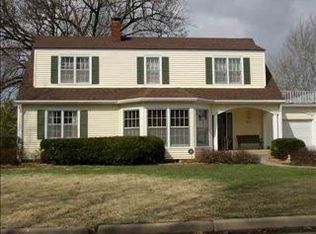 627 SW Grandview Ave, Topeka, KS 66606