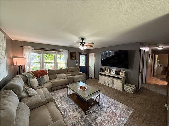 3rd image of 18846 S 1497th Rd