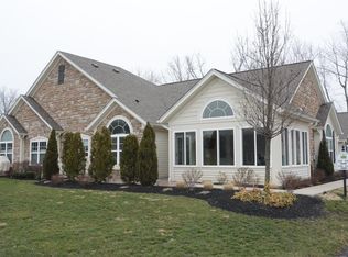 230 Maryview Dr, Webster, NY 14580