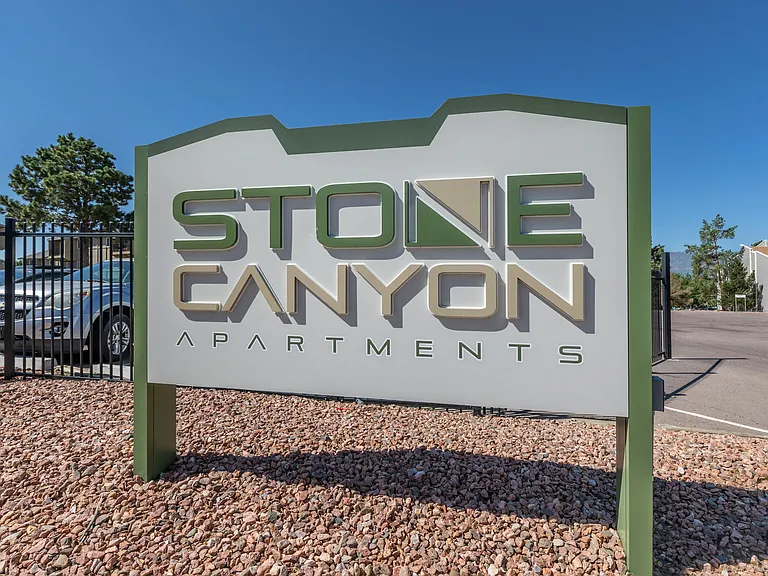 Stone Canyon — Photo 4