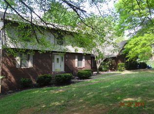 2105 Vantage View Dr, Morristown, TN 37814