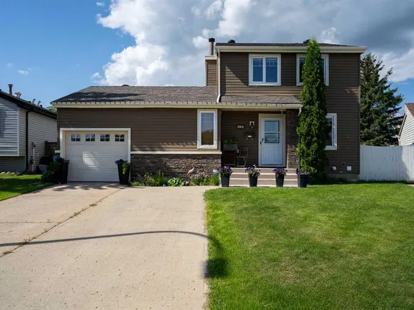 108 NE Norbasca Bay, Wood Buffalo, AB T9H 4T6